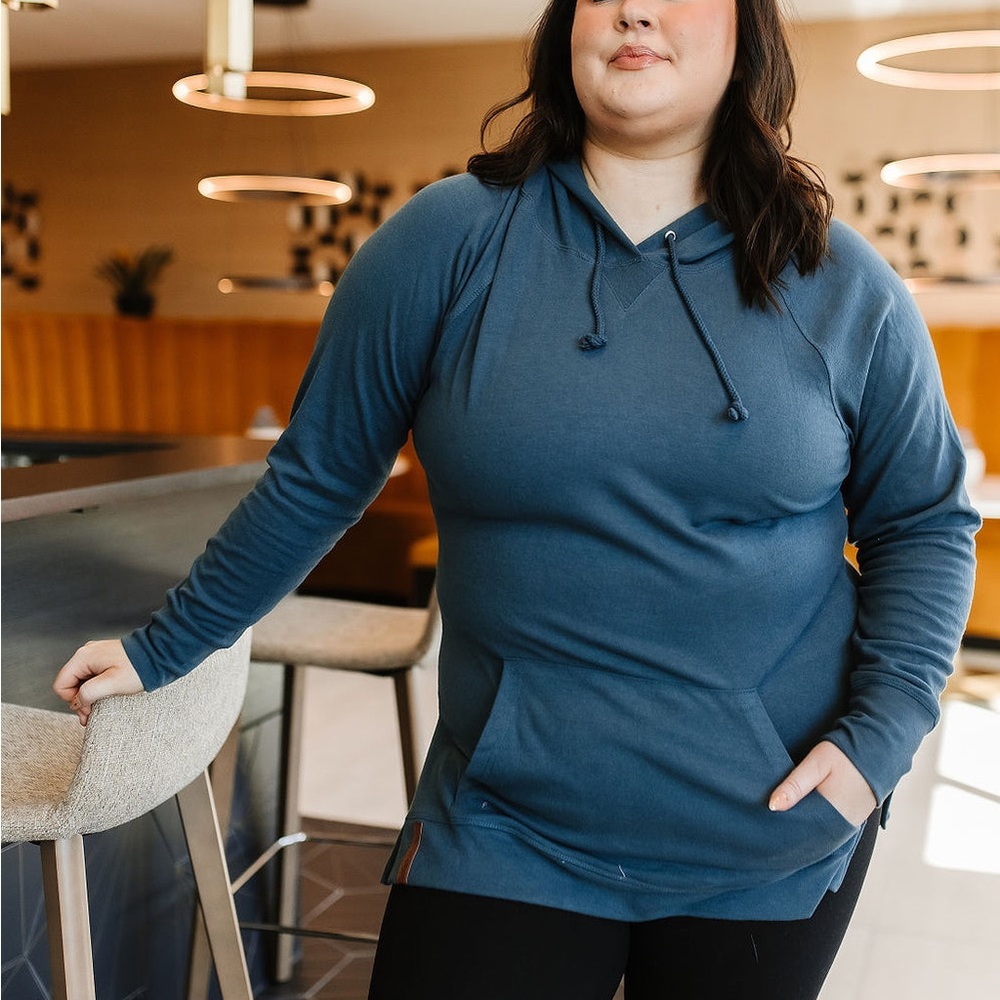 Ampersand Avenue Sideslit Hoodie | Teal